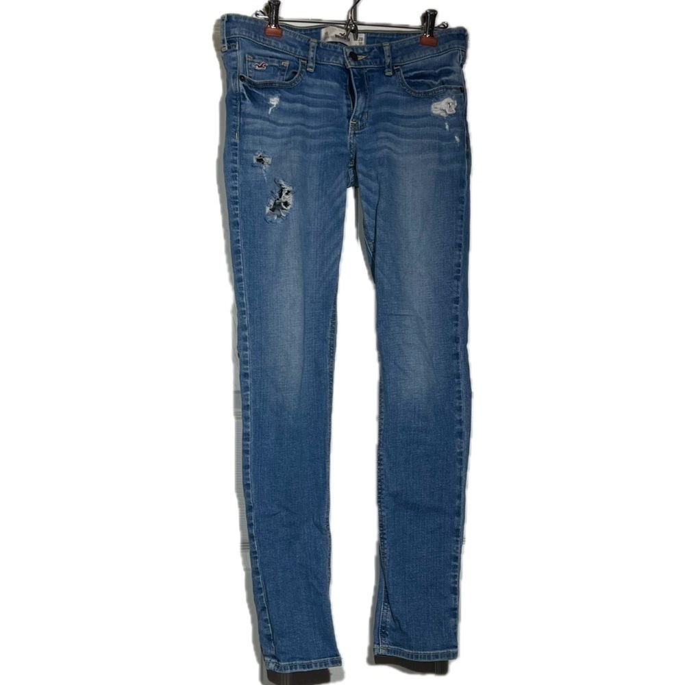 Hollister - Women’s Ripped Skinny Jeans - Circa 2012 - Size 7 (W 28 L 31)